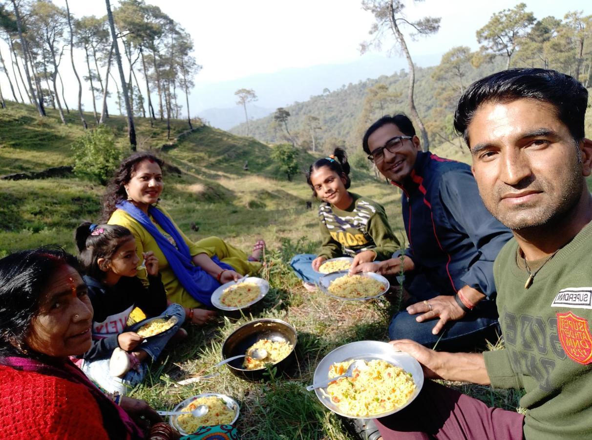 Shree Home Stay Dwarahat Bagian luar foto